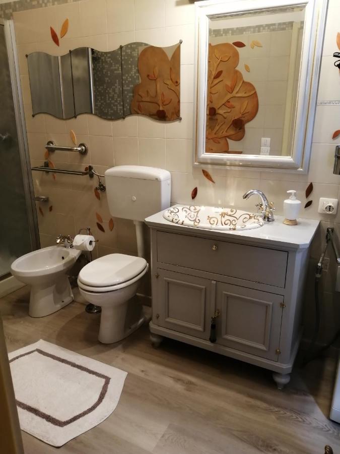 Residenza Sara Apartment Venesia Bagian luar foto