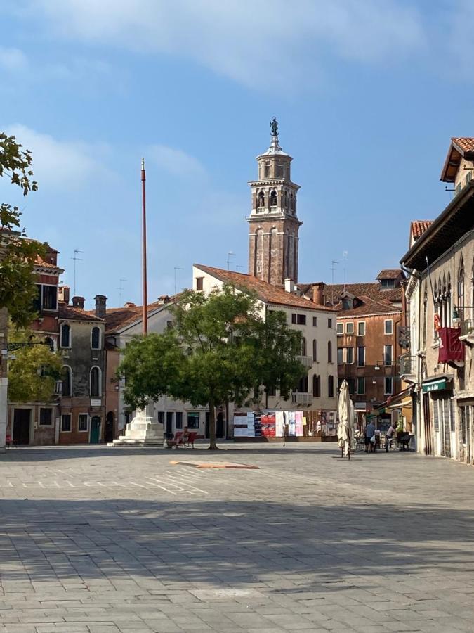Residenza Sara Apartment Venesia Bagian luar foto