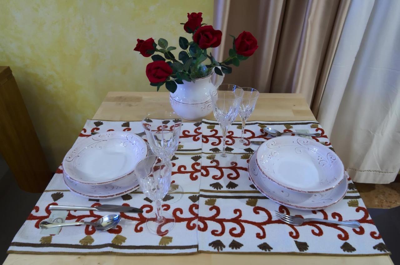 Residenza Sara Apartment Venesia Bagian luar foto
